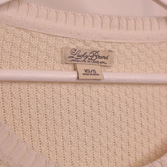 Oversized Boho Poncho - Picture 2 of 3